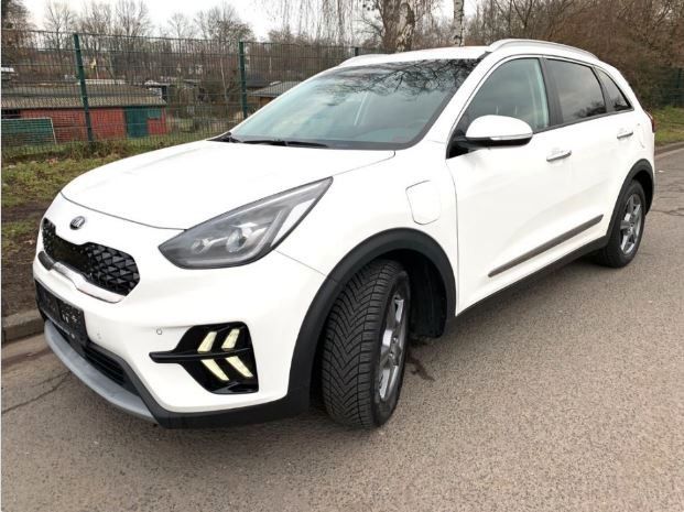 Kia Niro 84.500 km 16.900 &euro; Frankfurt 60489