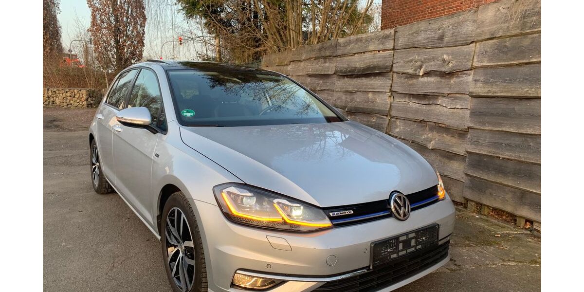 VW Golf 28.000 km 16.750 &euro; Münster 48155