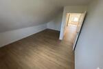 Dachgeschoßwohnung Bürstadt - 3 Zimmer, 76 m&sup2;, 1.100&euro; | Angebot:26625711