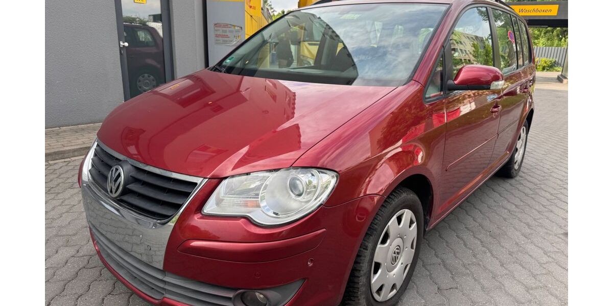 VW Touran 160.000 km 4.999 &euro; Berlin 13055