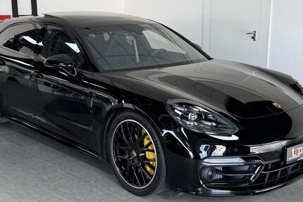 Porsche Panamera 18.000 km 146.800 &euro; Heroldstatt 72535