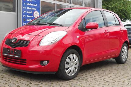 Toyota Yaris 44.000 km 5.670 € Bodensee bei Göttingen 37434