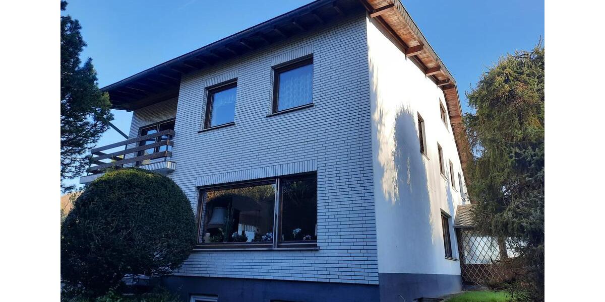 Einfamilienhaus Schleiden - 11 Zimmer, 220 m&sup2;, 485.000&euro; | Angebot:26990514