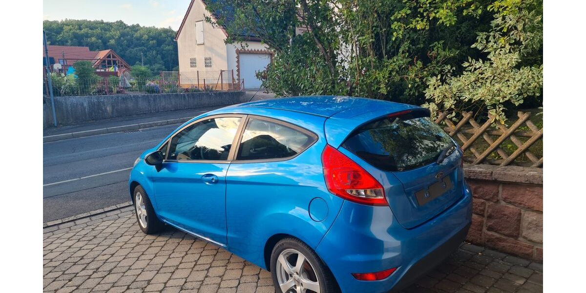 Ford Fiesta 169.650 km 2.400 &euro; Großenlüder 36137
