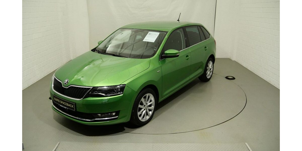 Skoda Rapid 84.072 km 11.990 &euro; Schneeberg 08289