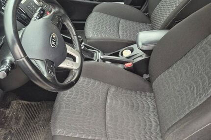 Kia ceed / Ceed 185.000 km 2.850 &euro; Singen 78224