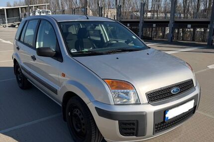 Ford Fusion 36.801 km 4.500 &euro; Berlin 13357