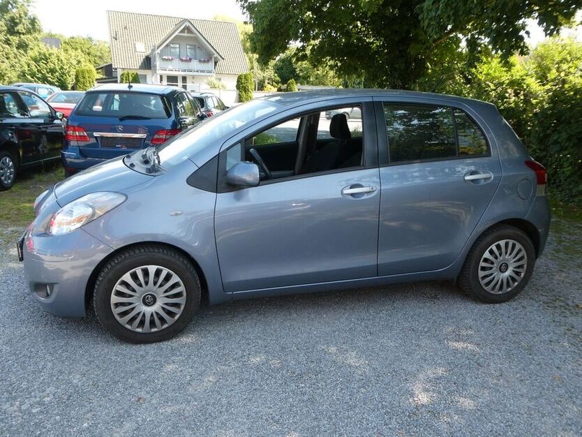 Yaris