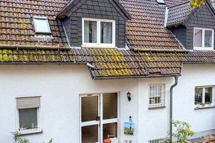 Großzügiges Einfamilienhaus in ausgezeichneter Lage 6 zimmer