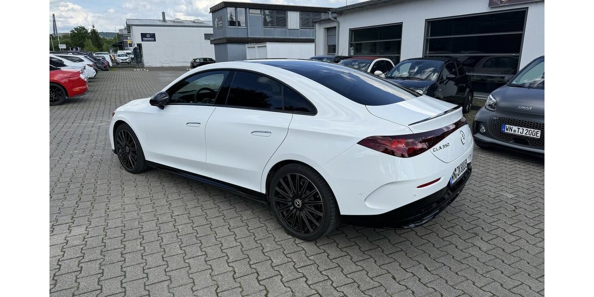 Mercedes-Benz CLA 350 4Matic mit EQ Technologie AMG Styling 11.000 km 59.650 &euro; Schorndorf 73614
