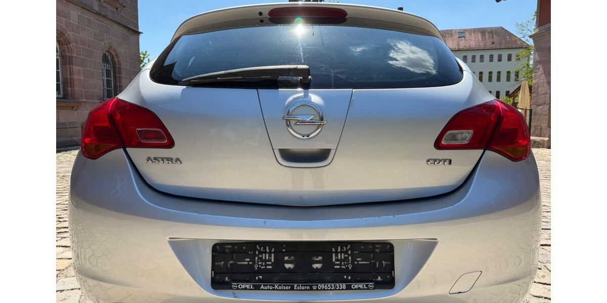 Opel Astra 310.655 km 2.000 &euro; Nürnberg 90449