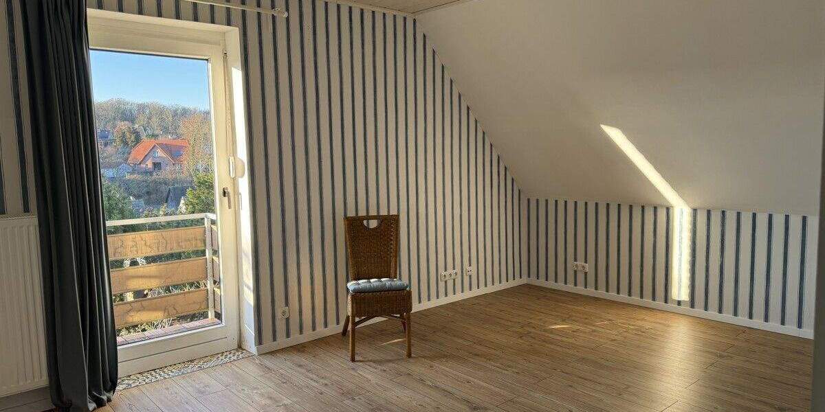 Einfamilienhaus Laboe - 6 Zimmer, 165 m&sup2;, 695.000&euro; | Angebot:25660681