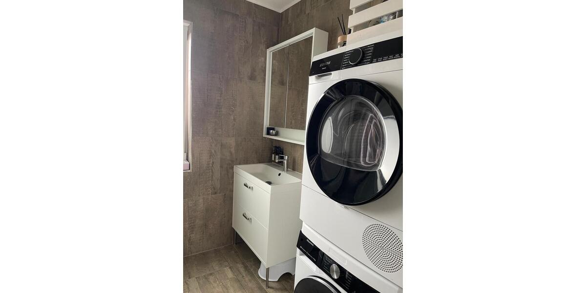 Einfamilienhaus Butzbach - 4 Zimmer, 92 m&sup2;, 1.550&euro; | Angebot:26278194