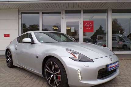 Nissan 370Z 26.900 km 35.990 € Waren 17192