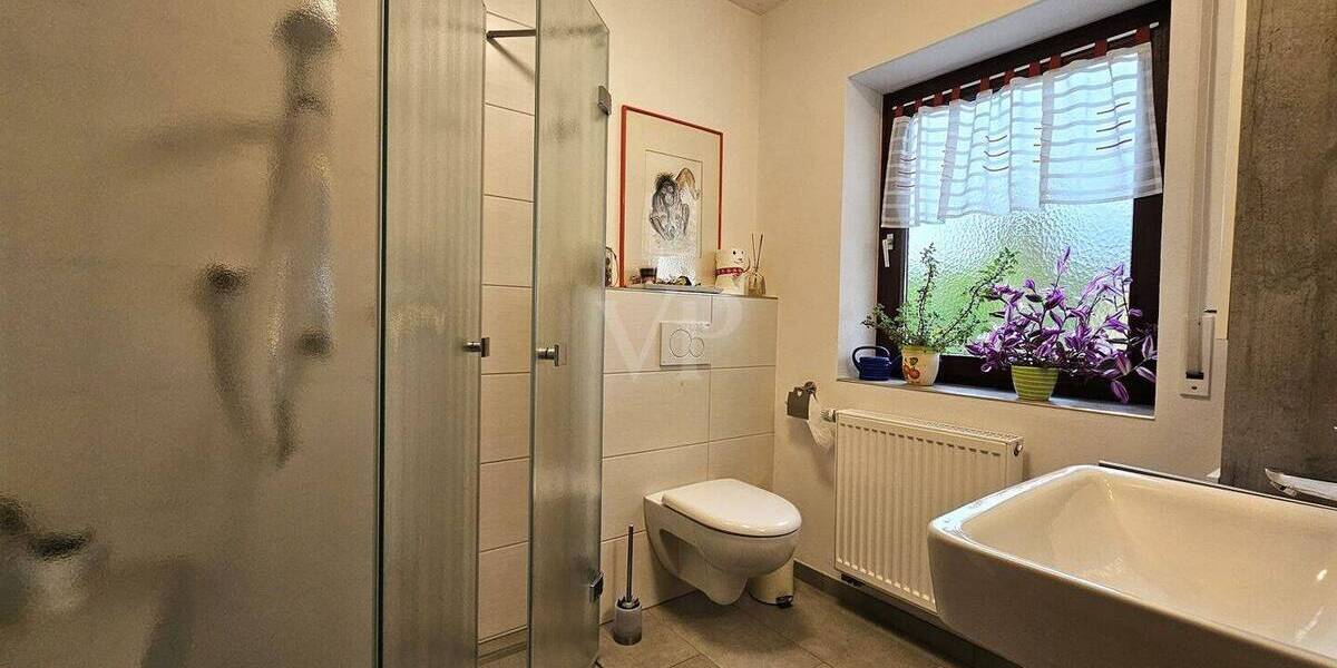 Doppelhaushälfte Ansbach - 8 Zimmer, 150 m&sup2;, 469.000&euro; | Angebot:26106506