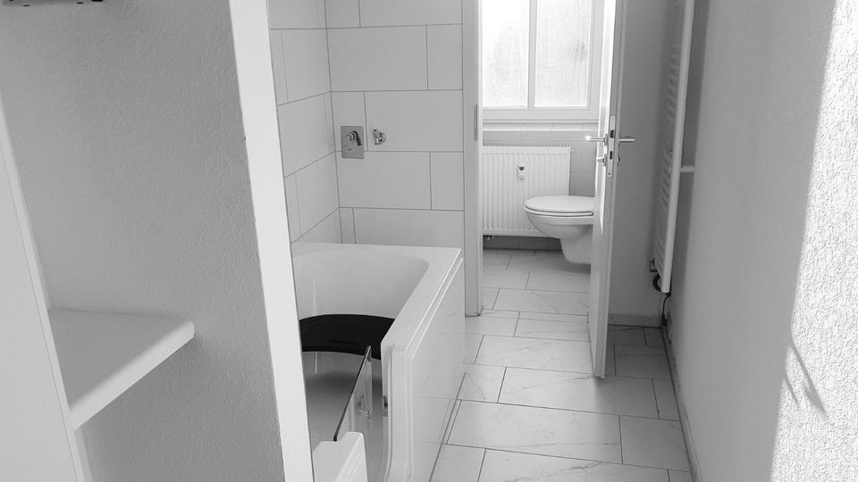 119,5 m² sanierte 4-Raum-Wohnung incl. Dachterrasse + Stellplatz 5 zimmer