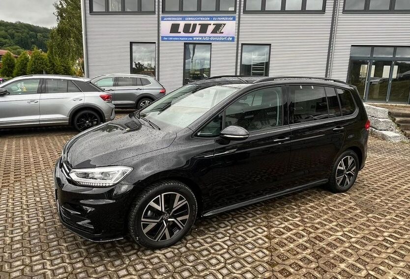 VW Touran 15.300 km 37.490 € Donzdorf 73072