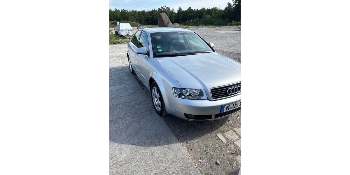 Audi A4 92.000 km 3.900 &euro; Unterschleißheim 85716
