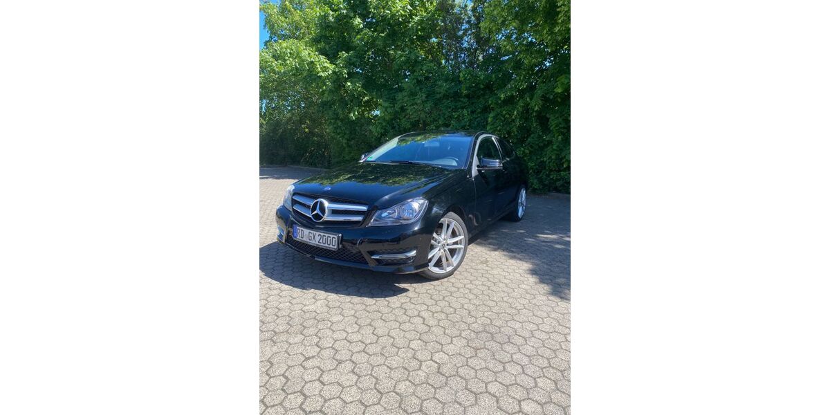 Mercedes-Benz C 180 95.199 km 14.200 &euro; Molfsee 24113