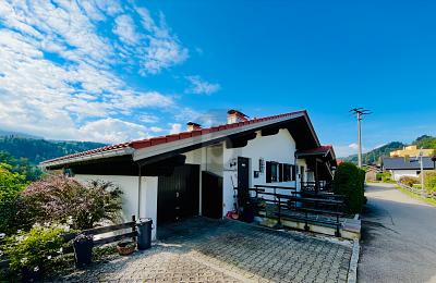 LIEBEVOLL GEPFLEGT, RUHIG MIT TRAUMHAFTER SICHT - Doppelhaushälfte Oberstaufen | Angebot:26292569