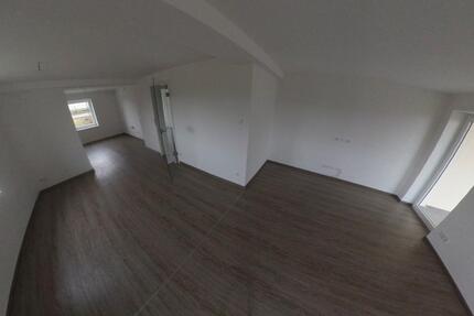 Wohnung Breitenworbis - 4 Zimmer, 105 m&sup2;, 662&euro; | Angebot:27741408