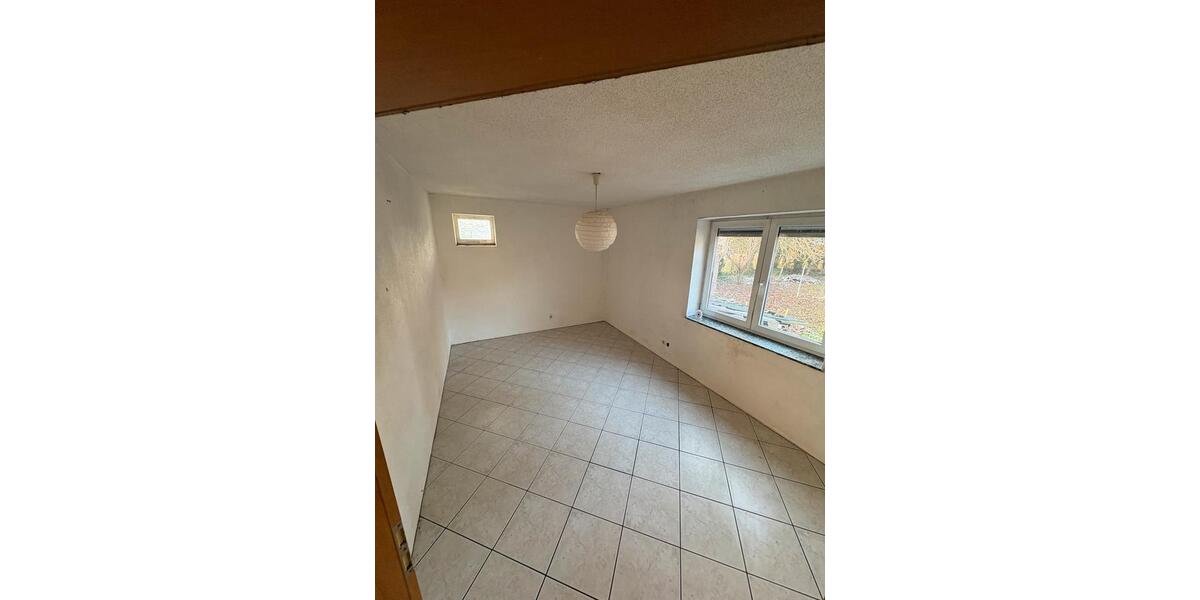 Erdgeschoßwohnung Bad Dürrheim - 4.5 Zimmer, 104 m&sup2;, 265.000&euro; | Angebot:24649297