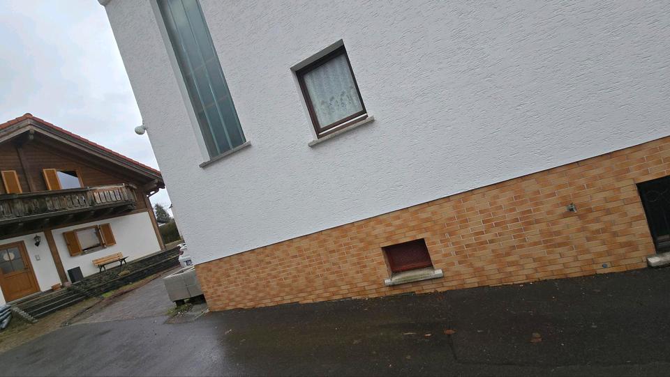 Einfamilienhaus Leun - 1 Zimmer, 133 m&sup2;, 1.090&euro; | Angebot:25223224