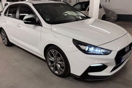 Hyundai i30 73.619 km 16.000 &euro; Hamburg 20457