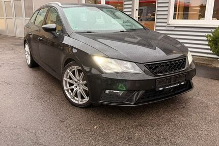 Seat Leon 88.800 km 9.680 &euro; Cham 93413
