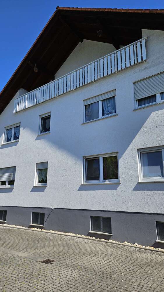 Wohnung zum Mieten in Aßlar 700 € 108 m²