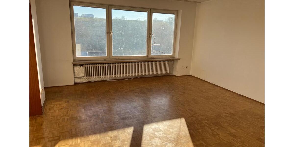 Etagenwohnung Lappersdorf - 4 Zimmer, 96 m&sup2;, 995&euro; | Angebot:26329469