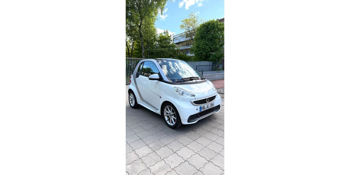 Smart ForTwo 114.000 km 4.699 &euro; Hamburg 22307
