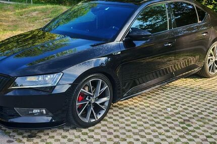 Skoda Superb 130.000 km 15.650 &euro; Bensheim 64625
