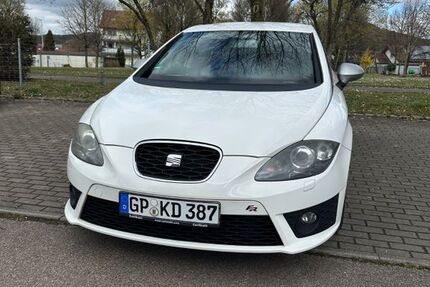 Seat Leon 105.000 km 11.500 &euro; Süßen 73079