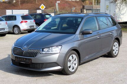 Skoda Fabia 75.600 km 14.300 &euro; Solms-Oberbiel 35606