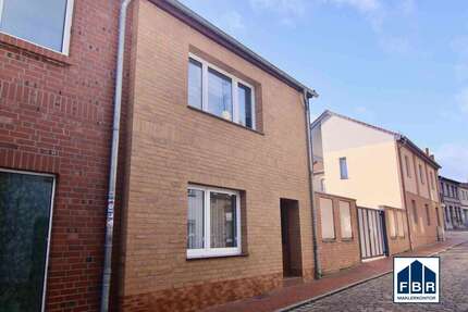 Haus zum Kaufen in Sternberg 112.000 € 85.36 m²
