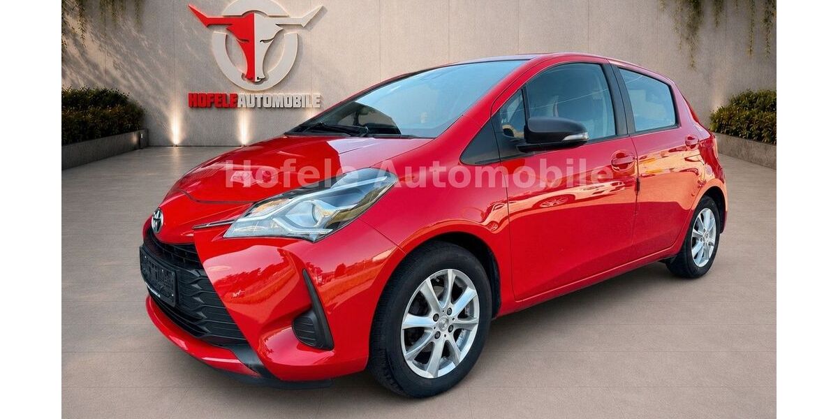 Toyota Yaris 99.488 km 7.950 &euro; Heiningen 73092