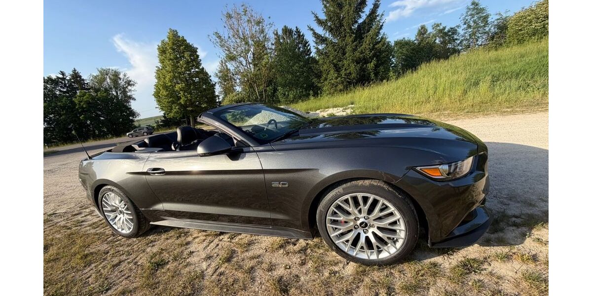 Ford Mustang 30.500 km 38.200 &euro; Großmehring 85098