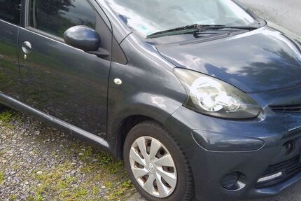 Toyota Aygo (X) 157.000 km 3.290 &euro; Warendorf 48231