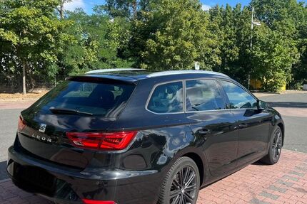 Seat Leon 184.000 km 12.400 &euro; Nürnberg 90455