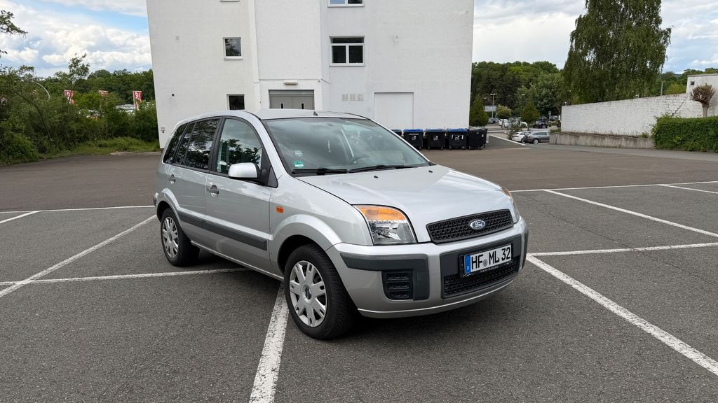 Ford Fusion 149.484 km 2.600 &euro; Löhne 32584