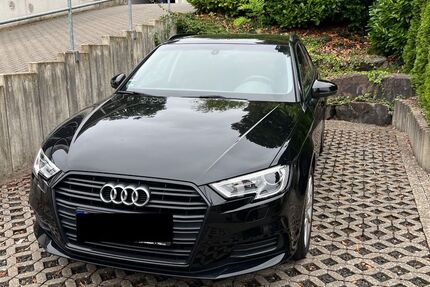 Audi A3 77.000 km 18.400 € Köln 51063