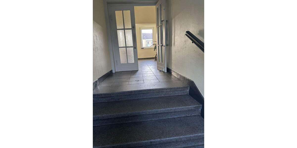 Etagenwohnung Bitterfeld-Wolfen Bitterfeld - 3 Zimmer, 65 m&sup2;, 50.000&euro; | Angebot:25706267