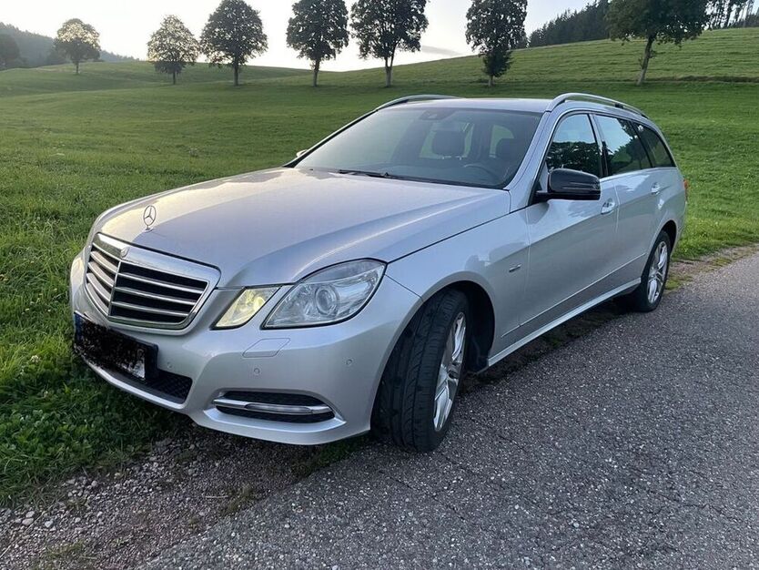 E 220
