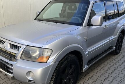 Mitsubishi Pajero 188.000 km 6.999 &euro; berlin 12305