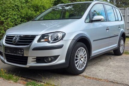 VW Touran 270.000 km 3.800 &euro; Leipzig 04319