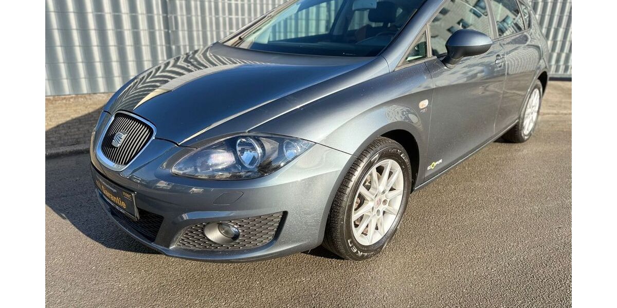 Seat Leon 128.000 km 5.900 &euro; Essen 45356