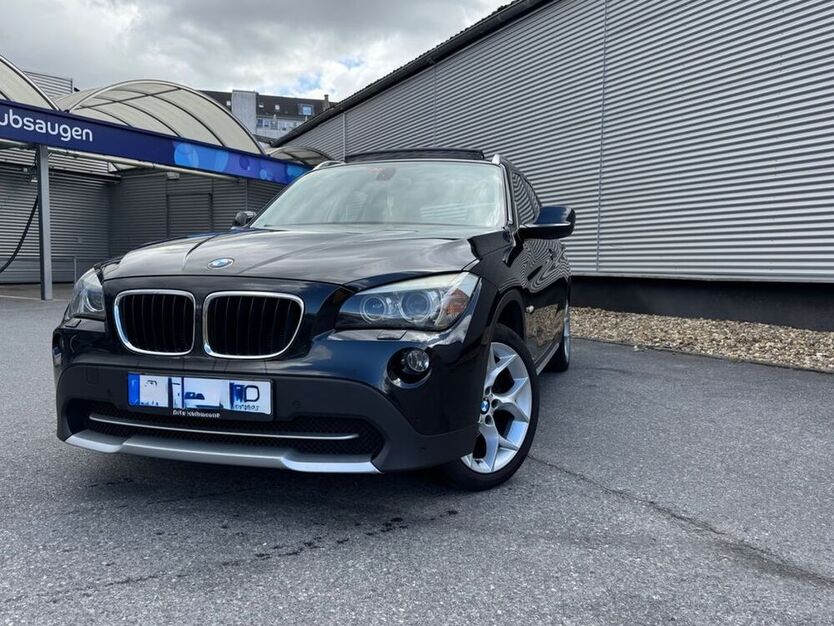 X1