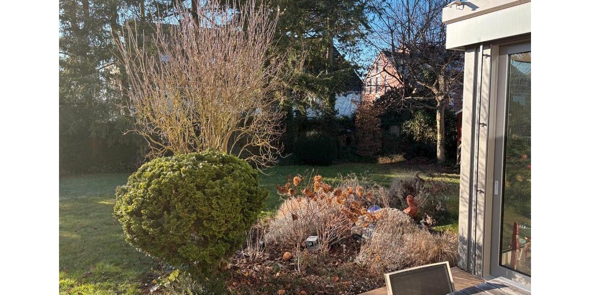 Einfamilienhaus Nürnberg Zerzabelshof - 7 Zimmer, 255 m&sup2;, 3.950&euro; | Angebot:26357109