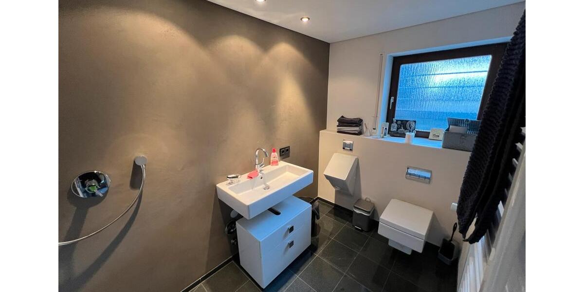 Reihenhaus Donaueschingen - 5.5 Zimmer, 210 m&sup2;, 599.000&euro; | Angebot:25419855